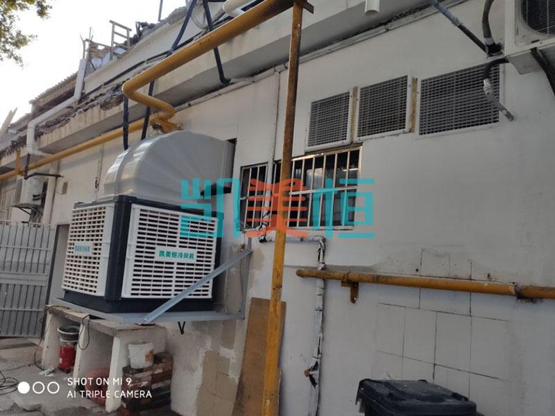 <a href=http://m.e-tj.cn target='_blank'>凱美恒</a>水簾空調解決餐廳廚房太熱問題 凱美恒水簾空調解決餐廳廚房太熱問題